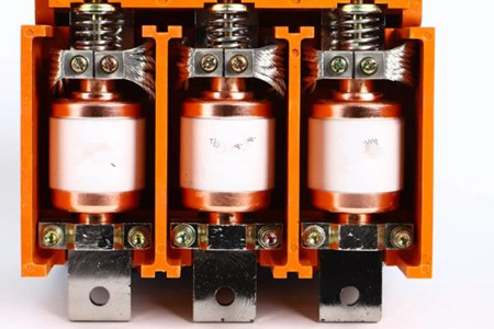 高壓真空開關管出現(xiàn)黃斑，這幾點原因需掌握！