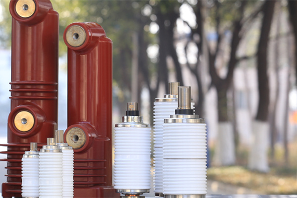 真空開(kāi)關(guān)管廠(chǎng)家難找嗎？建議這樣選廠(chǎng)家！