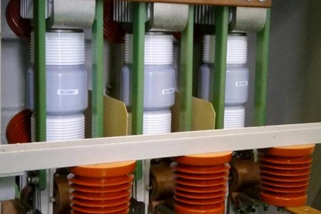 真空滅弧室什么時候更換合適？